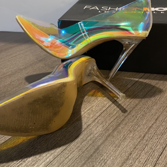 Clear pump - Picture 3 of 3